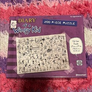 Diary of a Wimpy Kid 200 Piece Puzzle - Purple